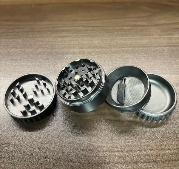 Gear Aluminum Grinder (2.5")(63mm), BDD Wholesale