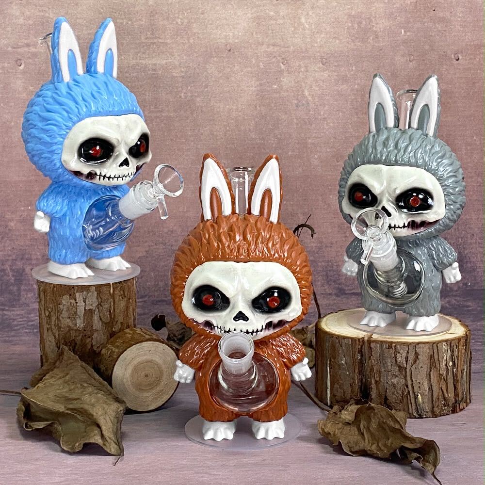 Glass Water Pipe - Skull Bunny